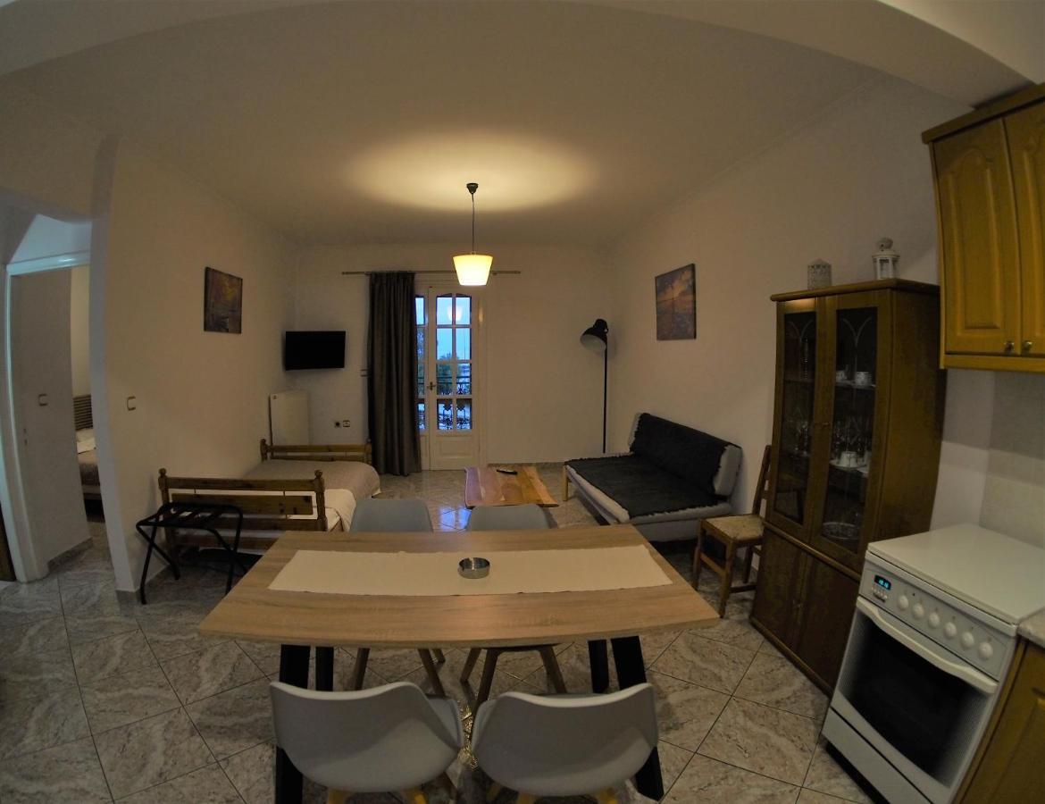 Galaxy Rooms Parálion Ástros 外观 照片