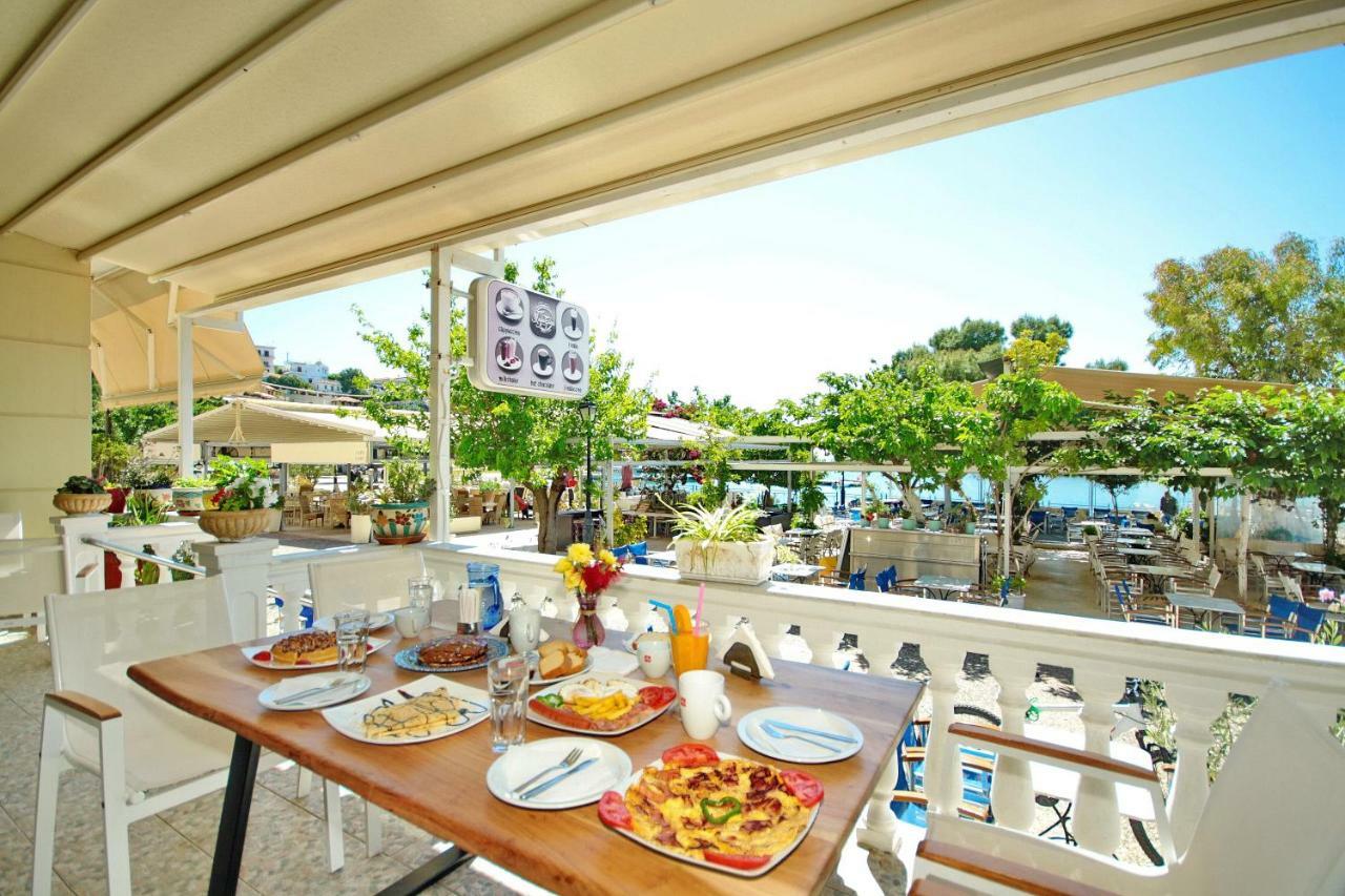 Galaxy Rooms Parálion Ástros 外观 照片